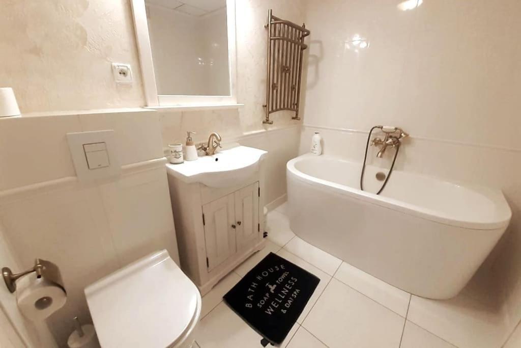 Augustianska Luxury Apartment